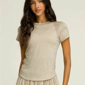 NWT Wilson Beige/Tan Women's Top